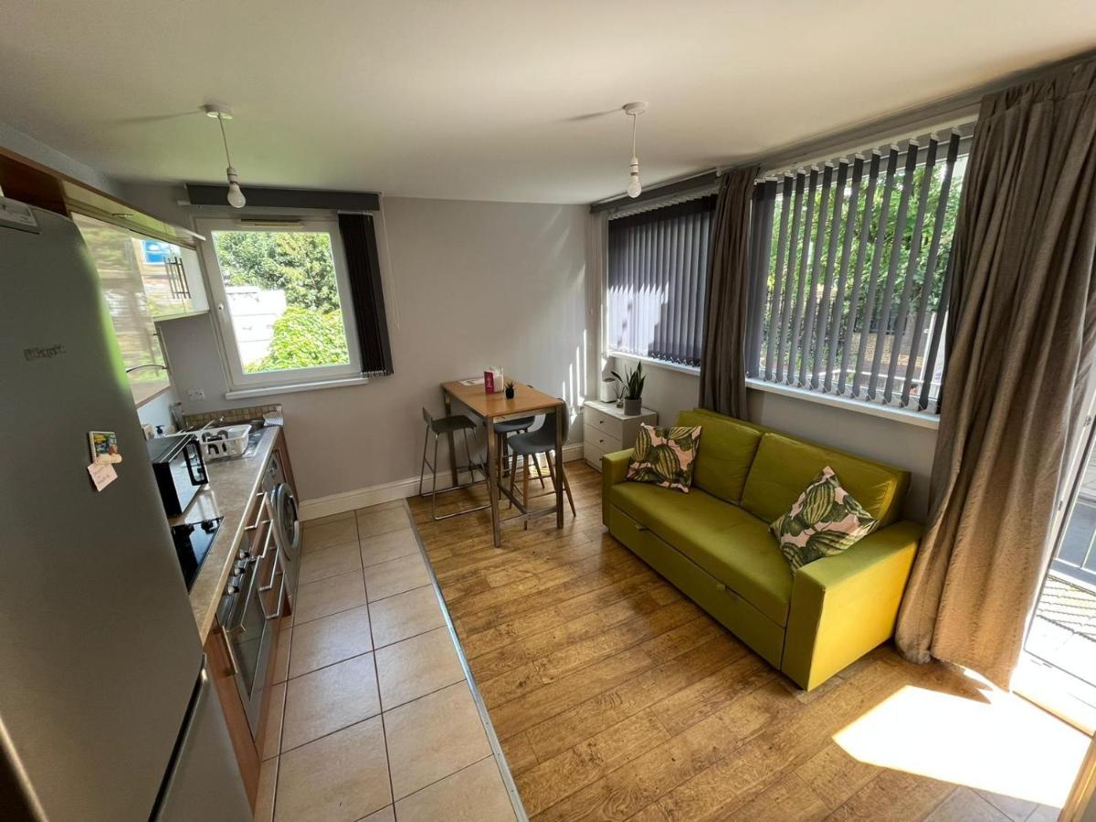 London Modern Flat Near Transports Apartamento Exterior foto