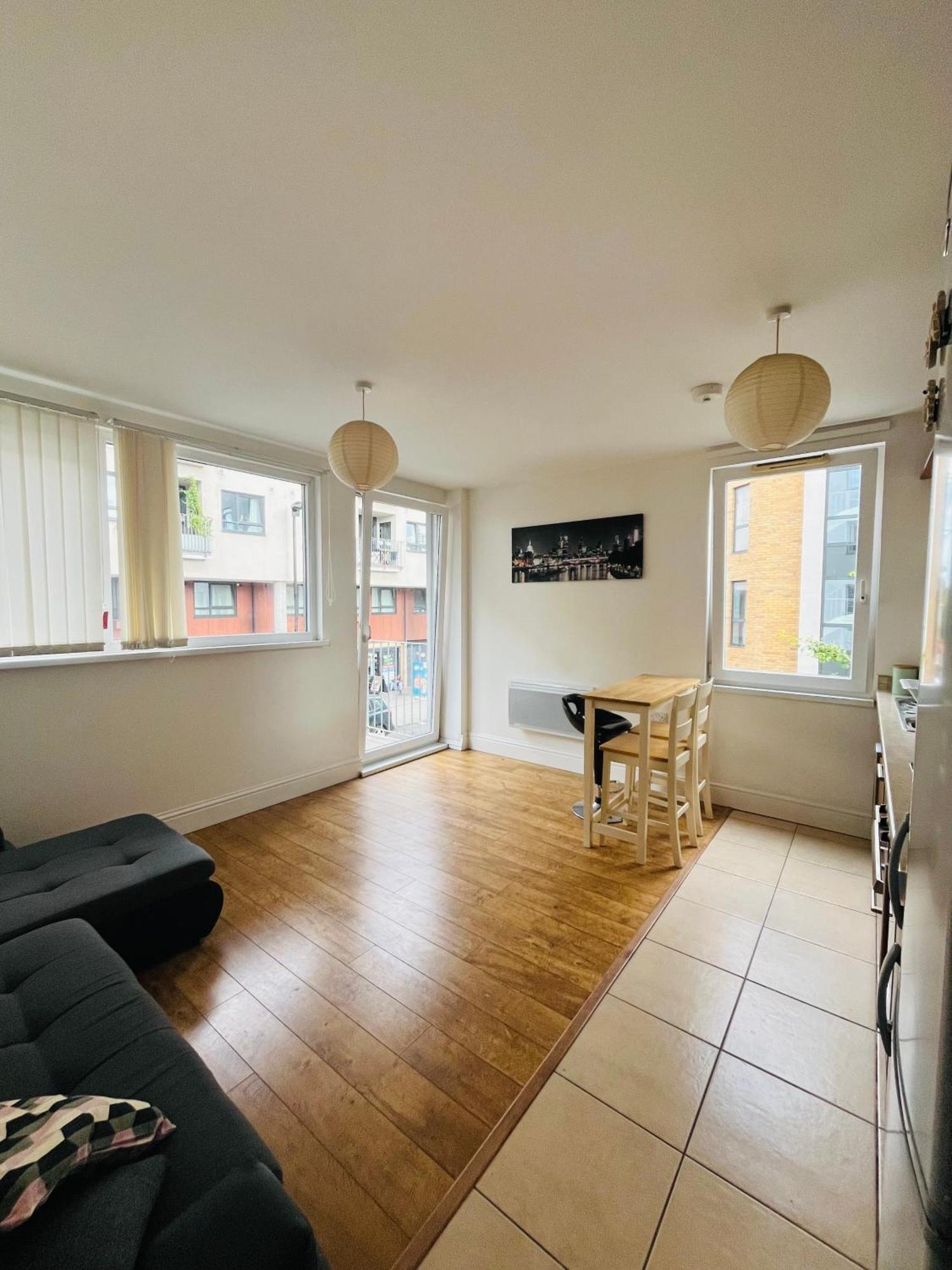 London Modern Flat Near Transports Apartamento Exterior foto